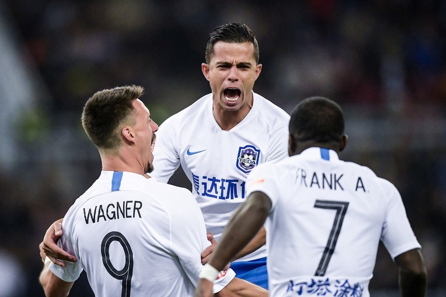  法兰克福中场核心续约谈判陷入僵局引担忧  