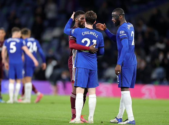  曼城欧冠英超双线作战，瓜帅轮换策略藏深意  